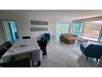 Apartamento amoblado con vista al mar - 005 R