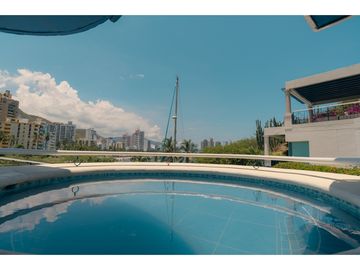 Apartamento amoblado con vista al mar - 005 R