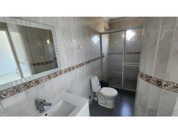 Apartamento amoblado con vista al mar - 005 R