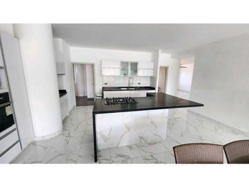 Apartamento amoblado con vista al mar - 005 R