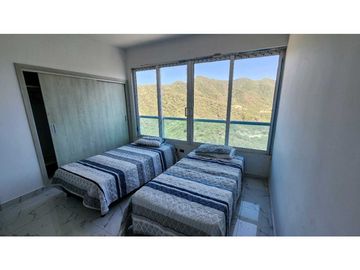 Apartamento amoblado con vista al mar - 005 R