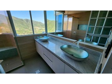 Apartamento amoblado con vista al mar - 005 R
