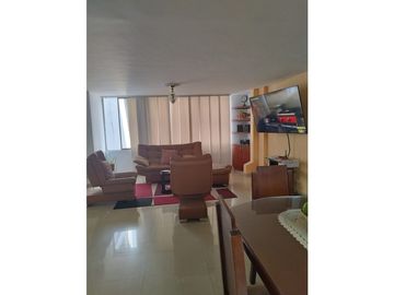 SE VENDE APARTAMENTO EN EL CENTRO