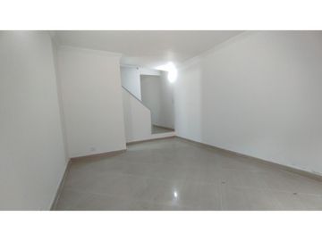 Los Elíseos - Casa para la venta en Suba, Britalia