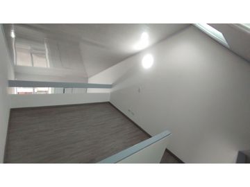 Los Elíseos - Casa para la venta en Suba, Britalia