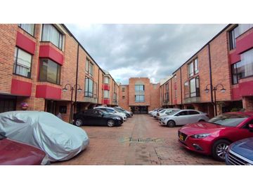 Los Elíseos - Casa para la venta en Suba, Britalia