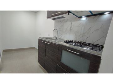 Los Elíseos - Casa para la venta en Suba, Britalia