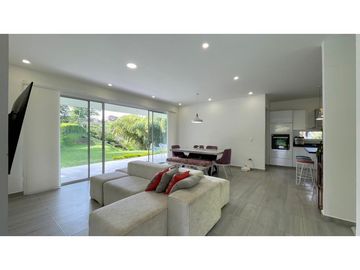 OPORTUNIDAD VENTA DE HERMOSA CASA CAMPESTRE VIA ARMENIA