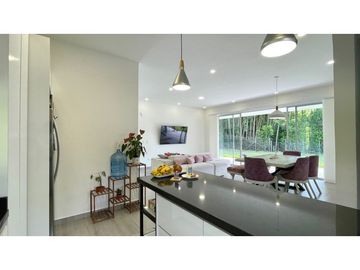 OPORTUNIDAD VENTA DE HERMOSA CASA CAMPESTRE VIA ARMENIA
