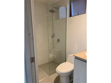 SE VENDE HERMOSO APARTAMENTO EL ALTOS DE LOS ROSALES