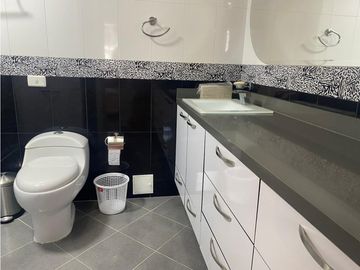 Venta de Hermosa Casa En Niza