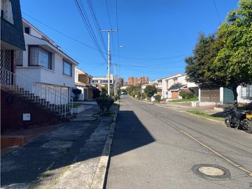 Venta de Hermosa Casa En Niza