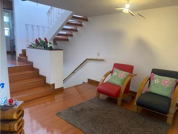 Venta de Hermosa Casa En Niza