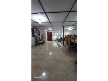 CASA+APTO EN VENTA BARRIO LA VICTORIA