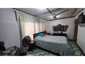 CASA+APTO EN VENTA BARRIO LA VICTORIA