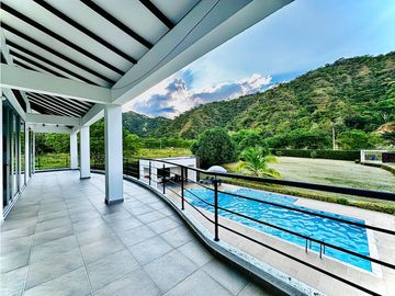 Finca en venta Santa Fe de Antioquia Parcelación abierta