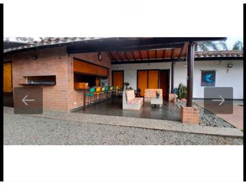 VENTA DE ESPECTACULAR FINCA EN VENECIA ANTIOQUIA| 192m2 | lote 3410m2