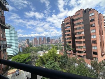 APARTAMENTO EN VENTA CASTROPOL, EL POBLADO