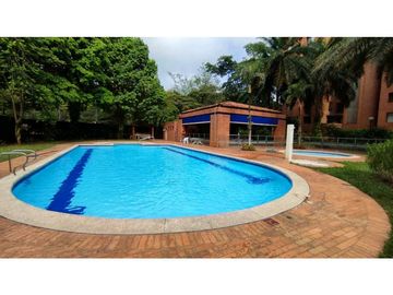 Apartamento en venta en el sur de cali barrio ciudad jardin area 185 m