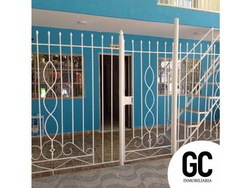 Se vende casa 2 pisos- Barrio los almendros - Soledad