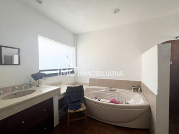 Casa en El Campanario Querétaro a unos pasos del Club