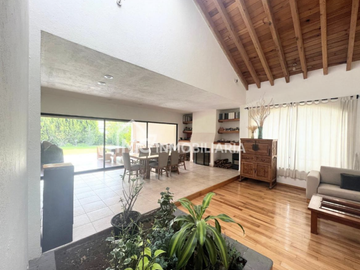 Casa en El Campanario Querétaro a unos pasos del Club