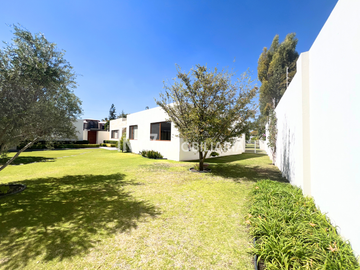 Casa en Jurica en una sola planta