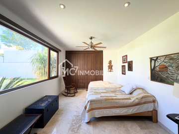 Casa en Jurica en una sola planta