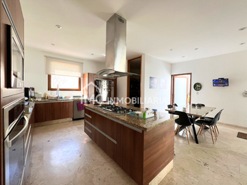 Casa en Jurica en una sola planta