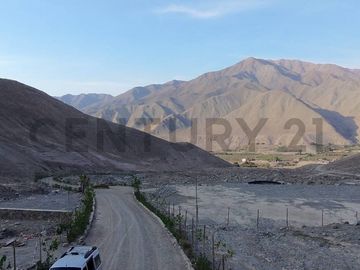 Terreno en Venta en Cóndores de Calango, Cañete- Naturaleza y Sol Todo el Año.