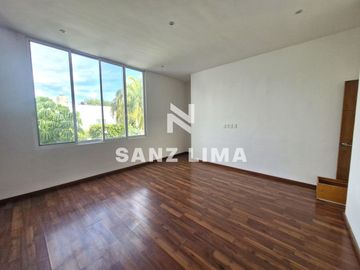 Riberas del Campestre: Bella propiedad en zona exclusiva con alberca
