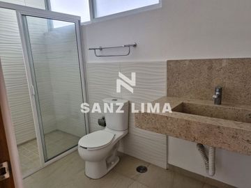 Riberas del Campestre: Bella propiedad en zona exclusiva con alberca