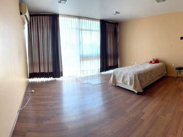 CASA EN VENTA EN CIUDAD SATÉLITE, NAUCALPAN DE JUÁREZ
