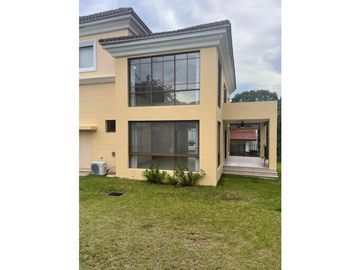VENTA DE CASA EN CLAYTON - LOS SENDEROS DE CAMINO DE CRUCES