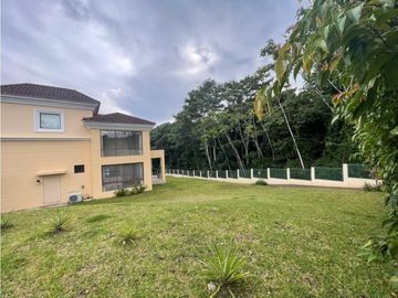 VENTA DE CASA EN CLAYTON - LOS SENDEROS DE CAMINO DE CRUCES