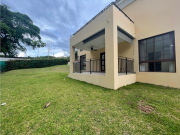 VENTA DE CASA EN CLAYTON - LOS SENDEROS DE CAMINO DE CRUCES