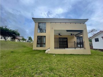 VENTA DE CASA EN CLAYTON - LOS SENDEROS DE CAMINO DE CRUCES