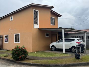 Venta de Casa en Mañanitas Villas del Bosque
