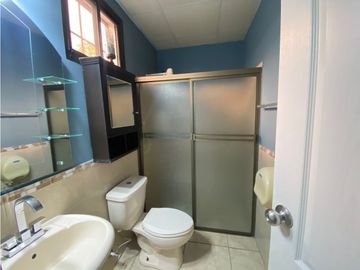 SEA CONFIABLE VENDE CASA EN BRISAS DEL GOLF ARRAIJAN