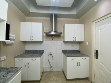 SEA CONFIABLE VENDE CASA EN BRISAS DEL GOLF ARRAIJAN