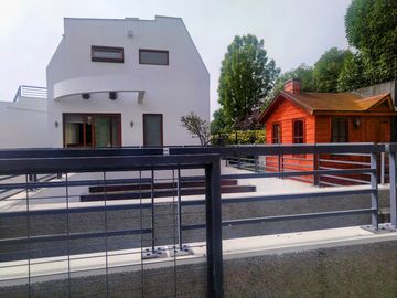 BELLÍSIMA!! Casa de 500 m2 construidos en Jardín del Mar, Viña del Mar