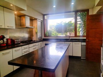 BELLÍSIMA!! Casa de 500 m2 construidos en Jardín del Mar, Viña del Mar