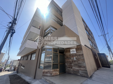 SE VENDE DEPARTAMENTO AMOBLADO EN SECTOR SUR