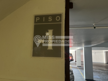 SE VENDE DEPARTAMENTO AMOBLADO EN SECTOR SUR
