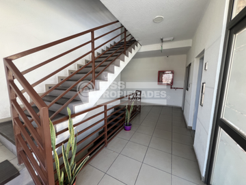SE VENDE DEPARTAMENTO AMOBLADO EN SECTOR SUR