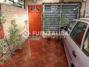 Casa en Venta en Alonso de Ercilla /Los Cazadores