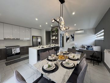 CASA EN VENTA EN ZONA CUMBRES