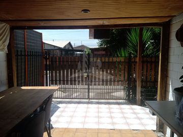 Se vende casa cercana a metro Laguna Sur. Pudahuel