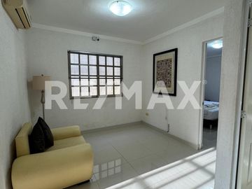 Residencia en Venta en Jardines del Sur