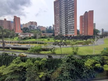 Apartamento en Arriendo Ubicado en Medellín Codigo 596